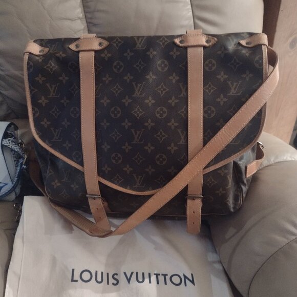 💯% authentic LV Beautiful vintage SAMUR 43 - Picture 1 of 15